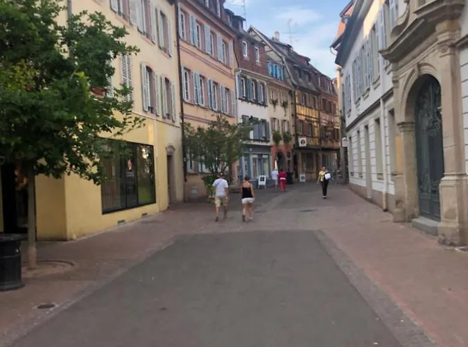 Апартаменты Cosy Hyper Centre